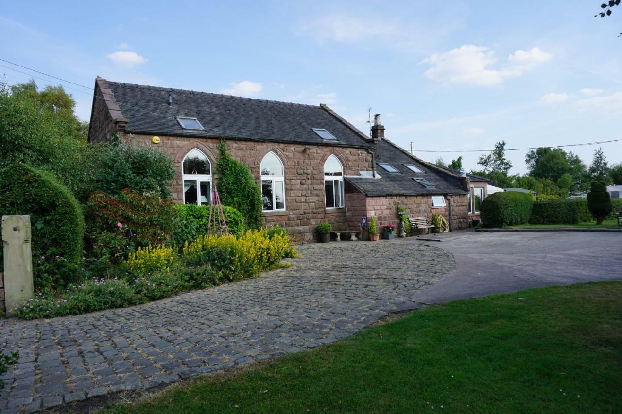 Chapel Croft Guest House Biddulph  Экстерьер фото